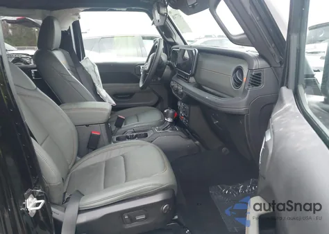 2025 Jeep Gladiator Mojave z USA, uszkodzony, nr VIN 1C6RJTEG8SL532357